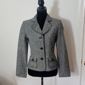 Women's apt. 9 Blazer Size 6